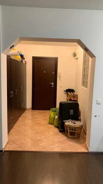 Drumul Taberei, Auchan